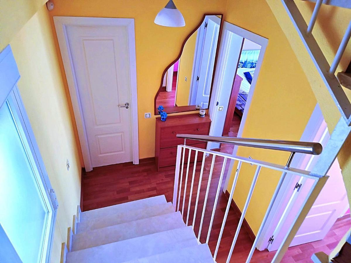 Stunning Two Level Apartment In Benidorm Villa Marina Dış mekan fotoğraf